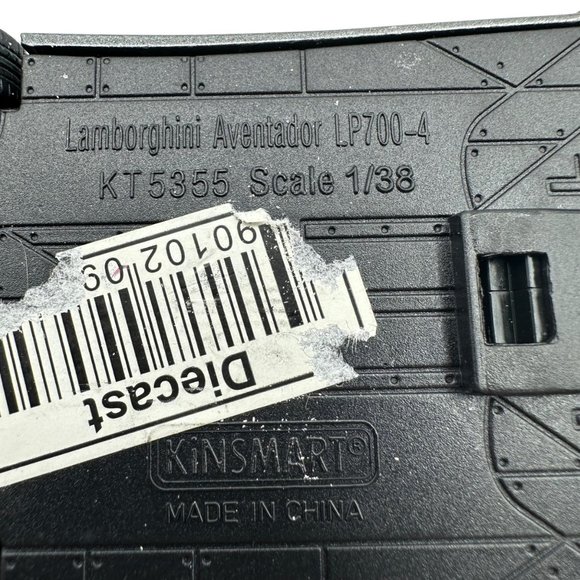 Kinsmart Lamborghini Aventador LP 700-4 Model Car Silver 1/36 Scale KT5355 - Picture 10 of 12